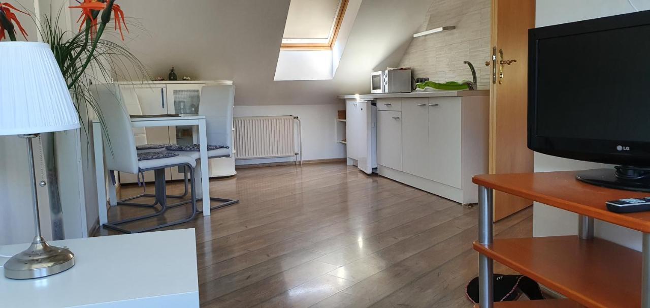 Apartma Jezerci Διαμέρισμα Μπλεντ Εξωτερικό φωτογραφία