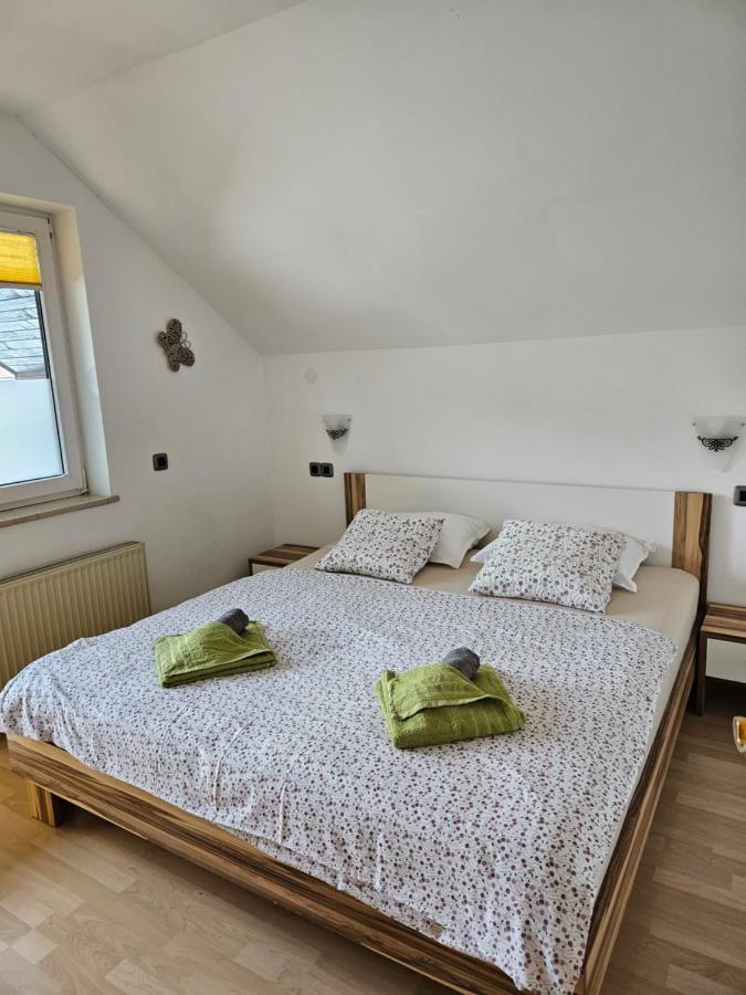 Apartma Jezerci Διαμέρισμα Μπλεντ Εξωτερικό φωτογραφία