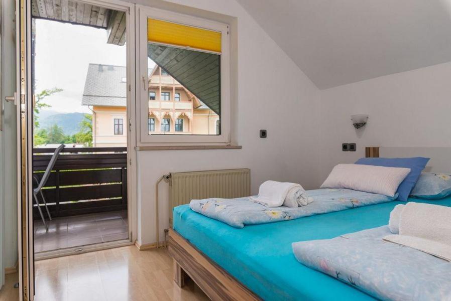 Apartma Jezerci Διαμέρισμα Μπλεντ Δωμάτιο φωτογραφία